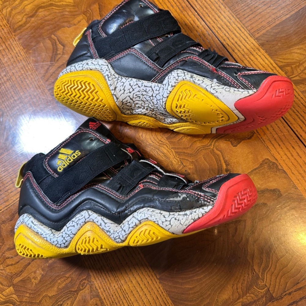 Adidas Real Deal Kids Basketball Shoes Black Red Yellow G56192 Size 7Y - Picture 2 of 8
